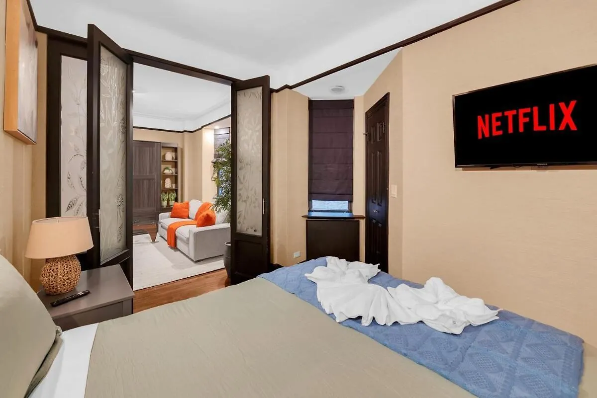 Apartment Beautiful Apt Near Times Square With Gym & Patio New York