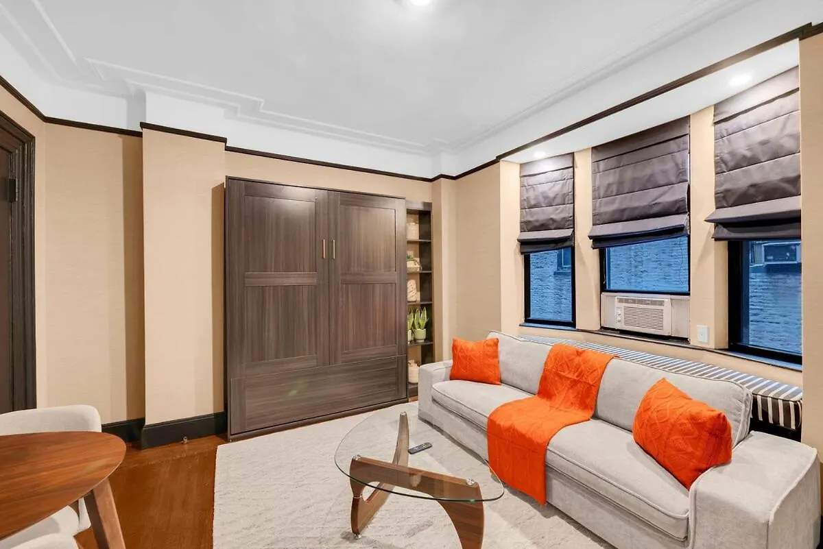 Apartment Beautiful Apt Near Times Square With Gym & Patio New York